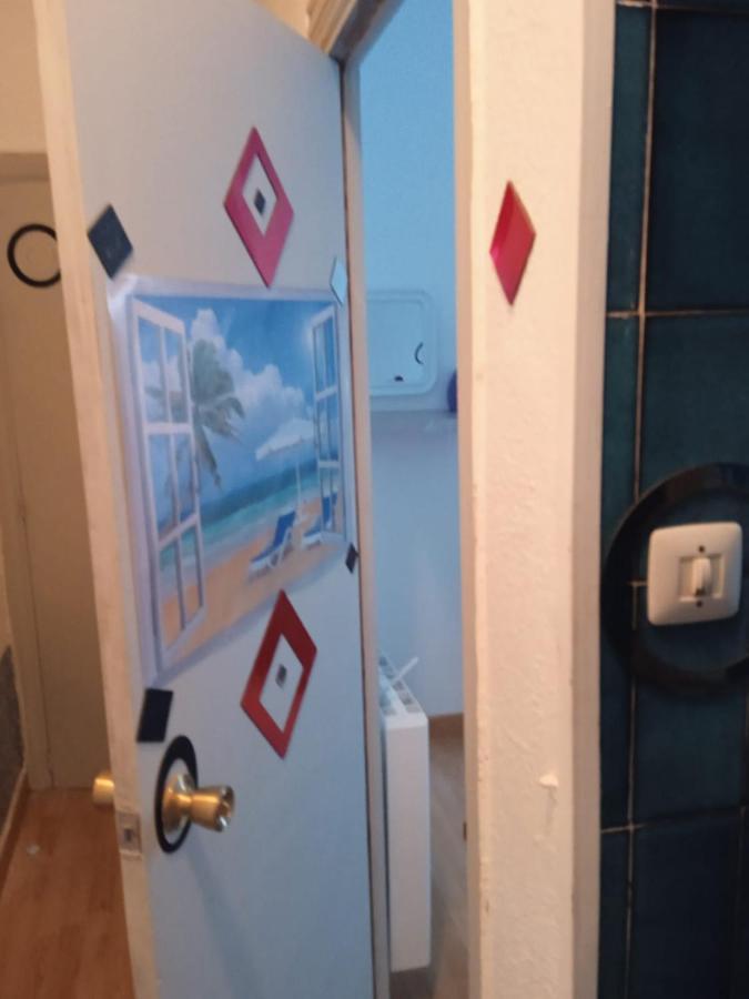 Habitacion Privada En Pleno Centro De マドリード エクステリア 写真